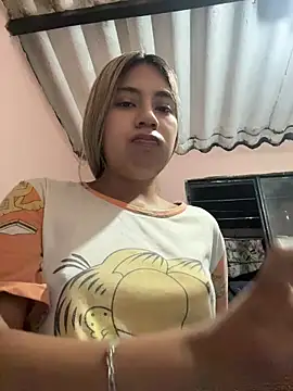 Watch Kimmiebellarie live on EroticFlix - High definition streams