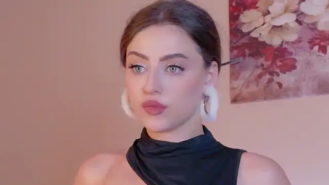 Watch Sienna_Voss live on EroticFlix - High definition streams