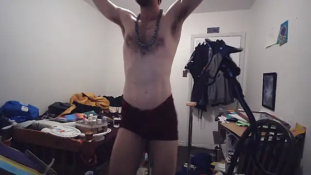 johnnymoves (Ask my age) - I want to cum!
