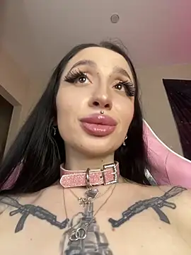 Molly__Moon