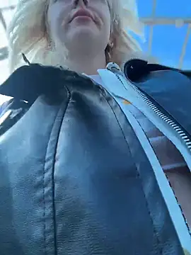 RonnieKiss