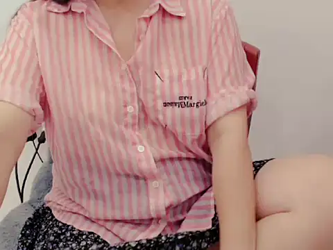 haruka95 - Haruka95's free webcam - UK Sex Cams