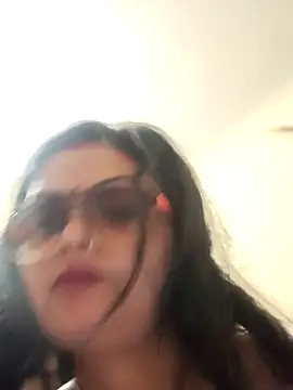 kashish-love - Kashish-Love's free webcam - UK Sex Cams