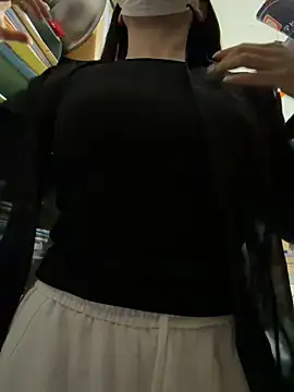 zhizhibaobei - Zhizhibaobei's free webcam - UK Sex Cams