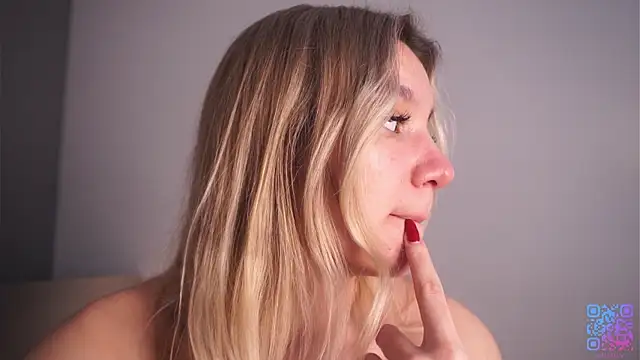 brynnholverson - BrynnHolverson's free webcam - UK Sex Cams