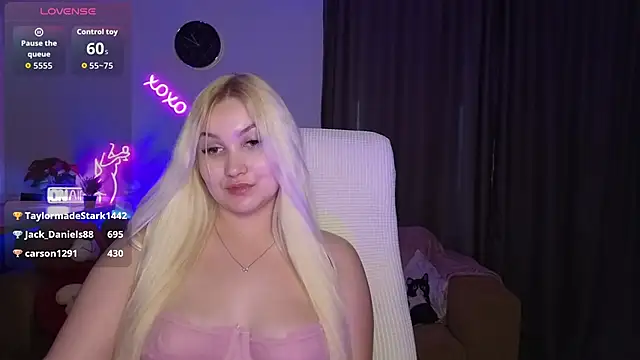 adrelaxina - Adrelaxina's free webcam - UK Sex Cams