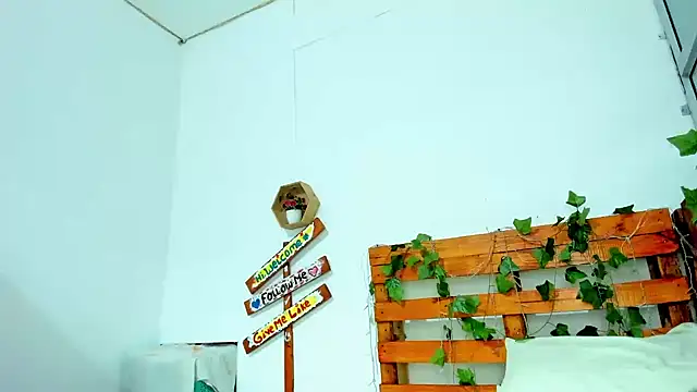 cris_dulce - Cris_dulce's free webcam