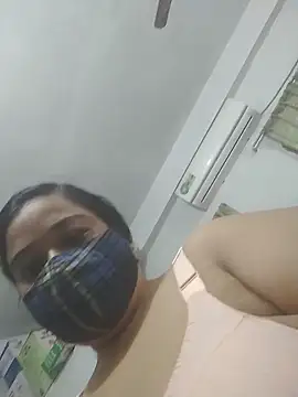 momo_loves live sex cam