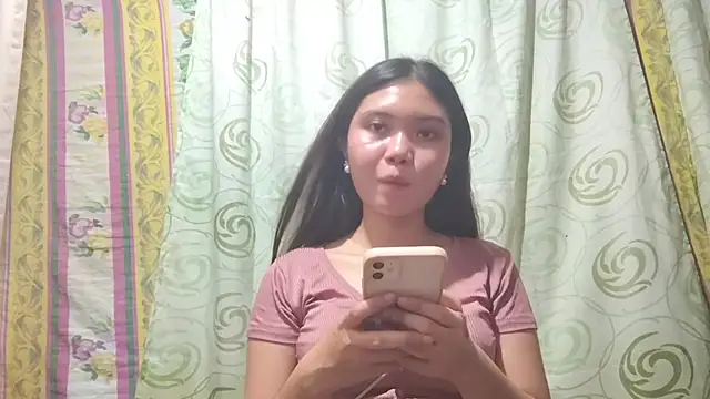 regenakhanponaphan - RegenaKhanponaphan's free webcam - UK Sex Cams