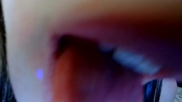 Anika_bloom