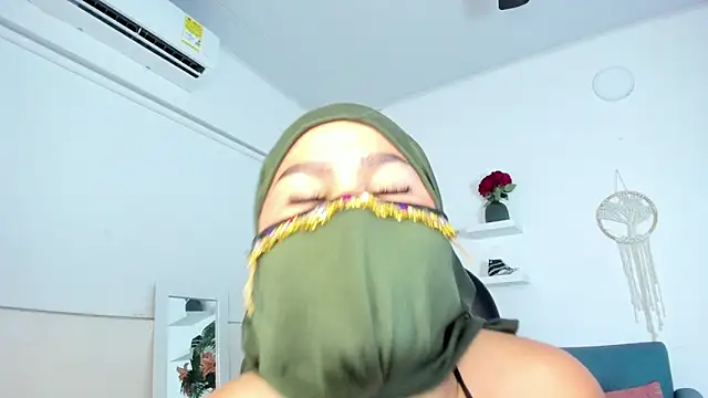 may_hadi (F young) - oil massage on the butt