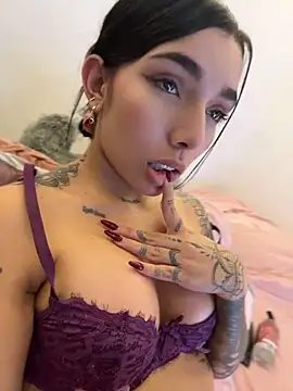 milasantana_ (F young) - Cream boobs