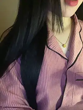 Watch Neylla_ live on EroticFlix - High definition streams
