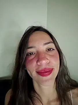 loveuu-bae webcam