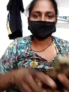 aunty_sumy