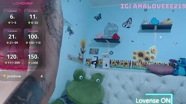 Watch ana_studio live on EroticFlix - High definition streams
