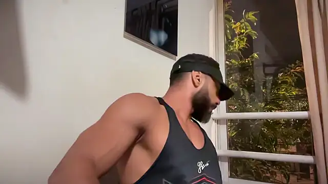 romeolovedark live sex cam