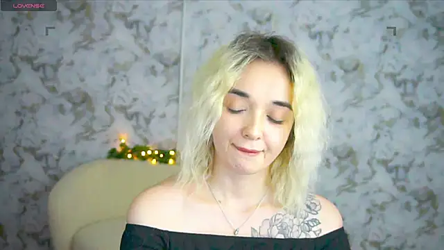 ashley_s - Ashley_S's free webcam - UK Sex Cams