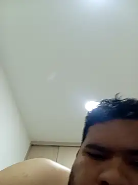 oscarshow24 - Oscarshow24's free webcam - UK Sex Cams