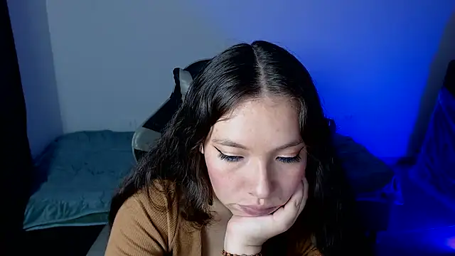 mariaana__222 - Mariaana__222's free webcam - UK Sex Cams