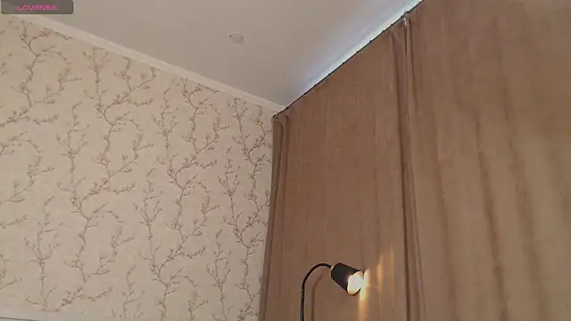 ly_lydia - Ly_lydia's free webcam - UK Sex Cams