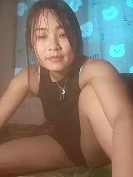 pivi12 - Pivi12's free webcam - UK Sex Cams
