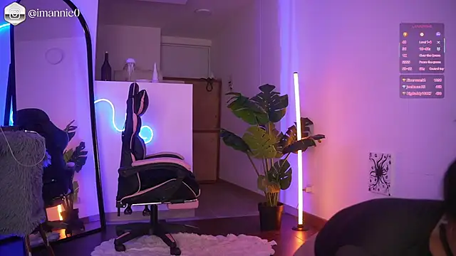 AnnieCouperr