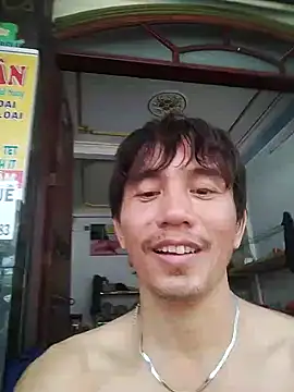 traiwe06's live cam
