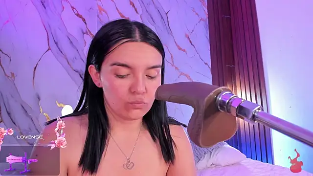 Watch Mii1a live on EroticFlix - High definition streams