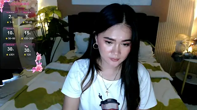 Watch simplykhate live on EroticFlix - High definition streams