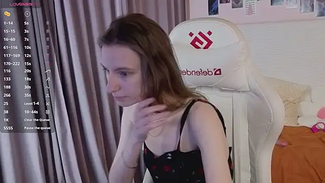 kaleriyaa_ live sex cam