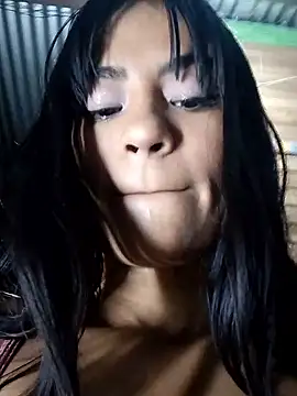 kami_secret webcam