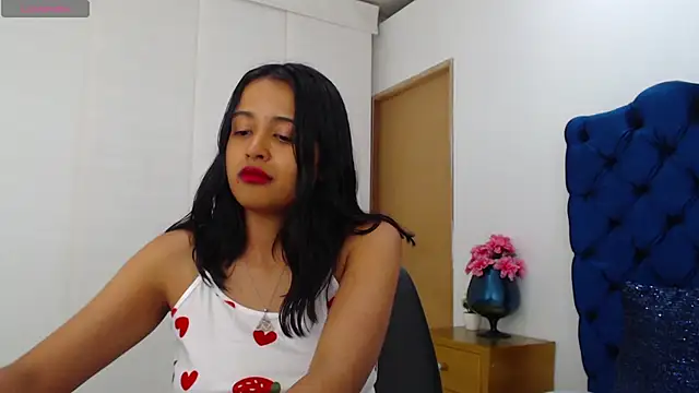 Lili666_ webcam