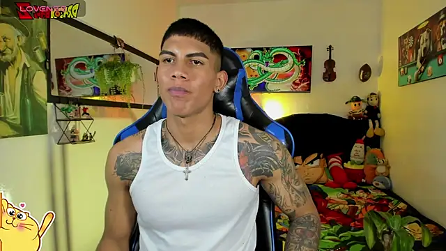 damian_latinxxx - Damian_latinxxx's free webcam - UK Sex Cams