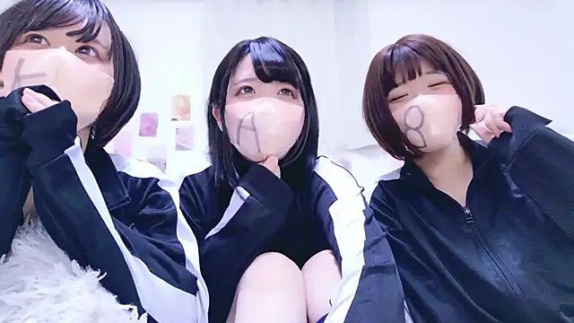 841_yayoi chat room