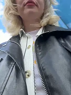 RonnieKiss