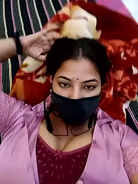 Hot_radhaji