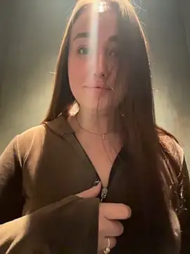 KiraSunshine webcam