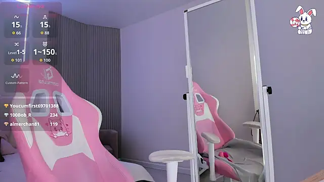 VirginChloe webcam