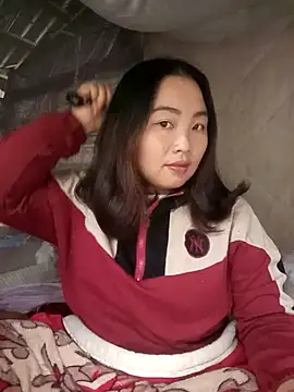 huemy098 (F milf) - Một vòng một ngày