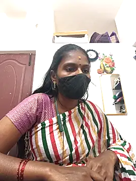Tamil_Yalini12 webcam