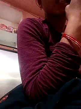 Watch Deepjakolirr live on EroticFlix - High definition streams