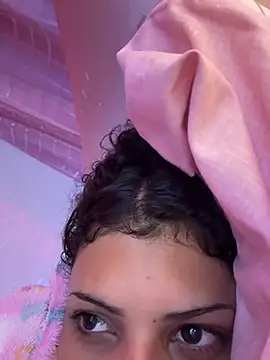 Quianamae - Trans webcam sex chat