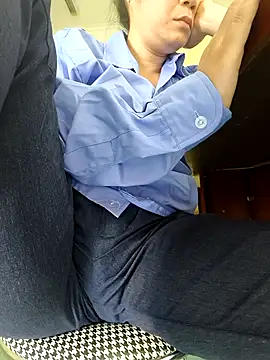 RedCunt-Girl18- webcam