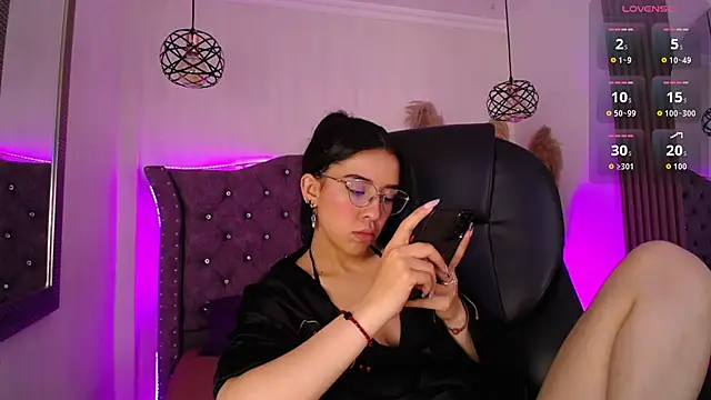 Amara_Davis1 webcam