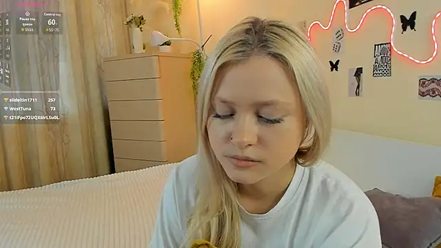 MidnightPoise webcam