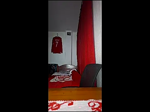 albeirofootball1992 - ALBEIROFOOTBALL1992's free webcam - UK Sex Cams
