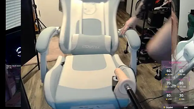 LilyFoxxx