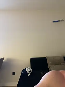 knyazi - Knyazi's free webcam - UK Sex Cams