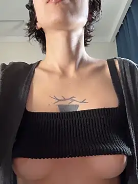 kikidoll webcam